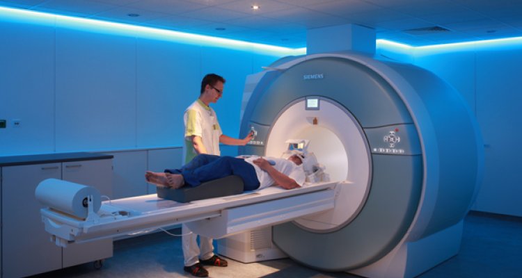 3T Magnetic Resonance Imaging (3T MRI) - WUR