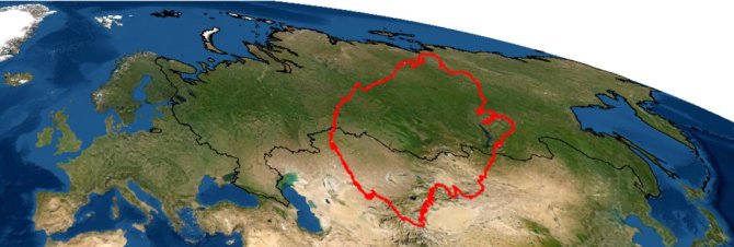 El tamaño del bosque ruso (verde) es gigantesco.  El tamaño del Amazonas está delineado en rojo.