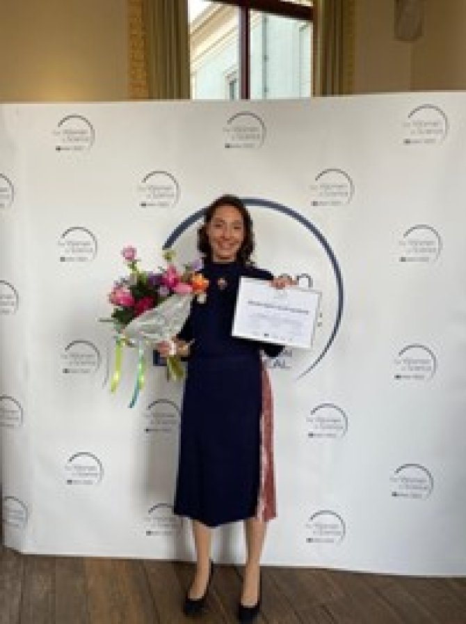 Marieke van de Loosdrecht won L'oreal Unesco 2023. for women in science award