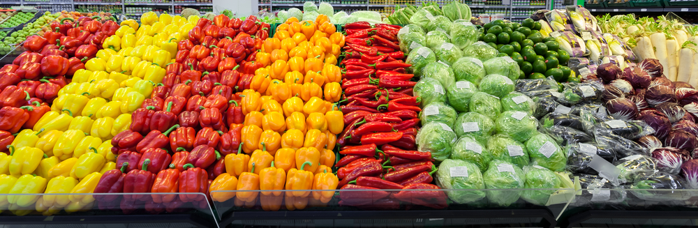 Meer groente en fruit zonder plastic verpakking, dat dwingt consumenten om hun inkooproutines en omgang met gemaksvoedsel aan te passen