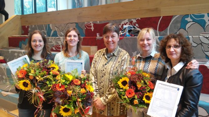 The winners of the Storm-van der Chijs Stipend 2015. From left to right: Hannah van Zanten, Ingrid van de Leemput, Anke Niehof and two colleagues of Maryna Strokal (because of her stay in China) 