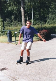 1998 Gijsbert sportief skaten.jpg