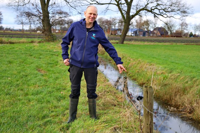 Adrian Houbraken heeft zowel te maken met droge en natte percelen op  zijn bedrijf.