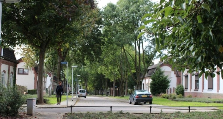 Street view of the Maasstraat in Beersdal, a district of Heerlen, in 2014 (photo: J. Karssen-Schüürmann)