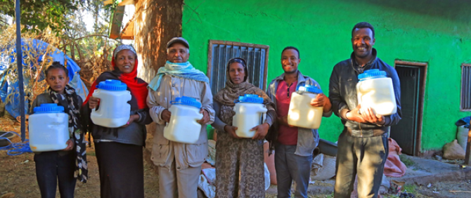 Ethiopian dairy farmers